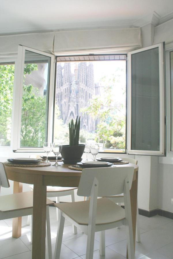Apartment Carrer Lepant Barcelona Bagian luar foto