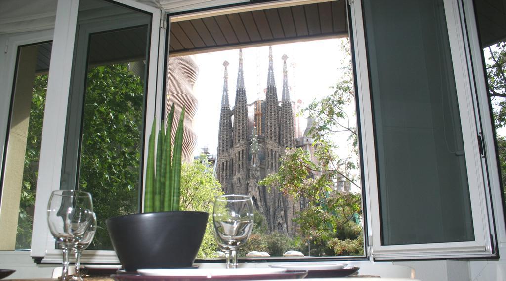 Apartment Carrer Lepant Barcelona Bagian luar foto